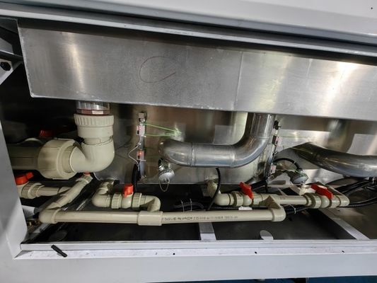 Machine de nettoyage de semi-conducteurs stable, anti-corrosion automatique dans le nettoyeur de ligne